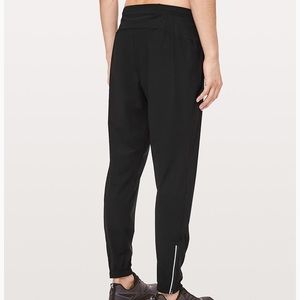 Lululemon Surge Jogger 29”